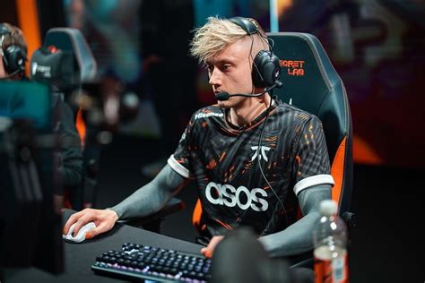 rekkles|@rekkleslol .